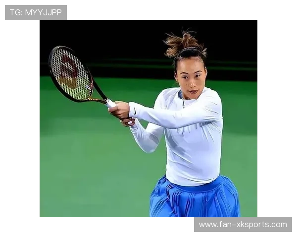 网球选手连续破发掌控比赛节奏